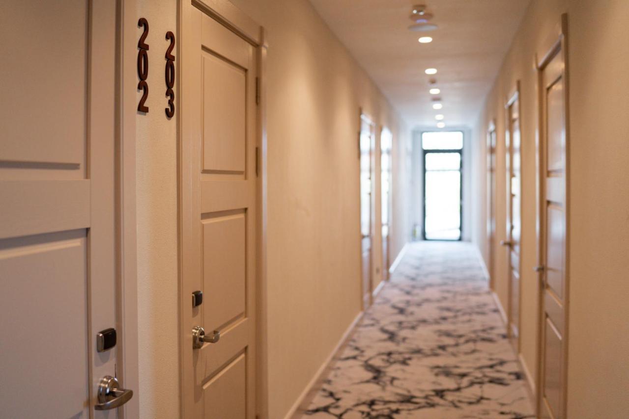 Pana Boutique Hotel Shymkent Luaran gambar