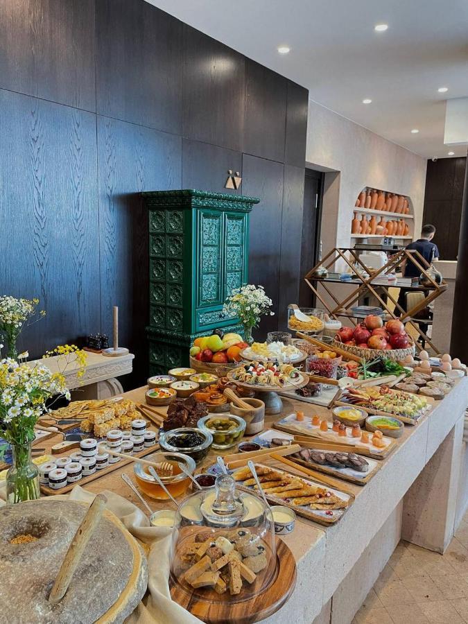Pana Boutique Hotel Shymkent Luaran gambar