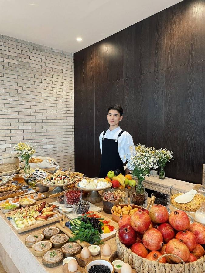 Pana Boutique Hotel Shymkent Luaran gambar