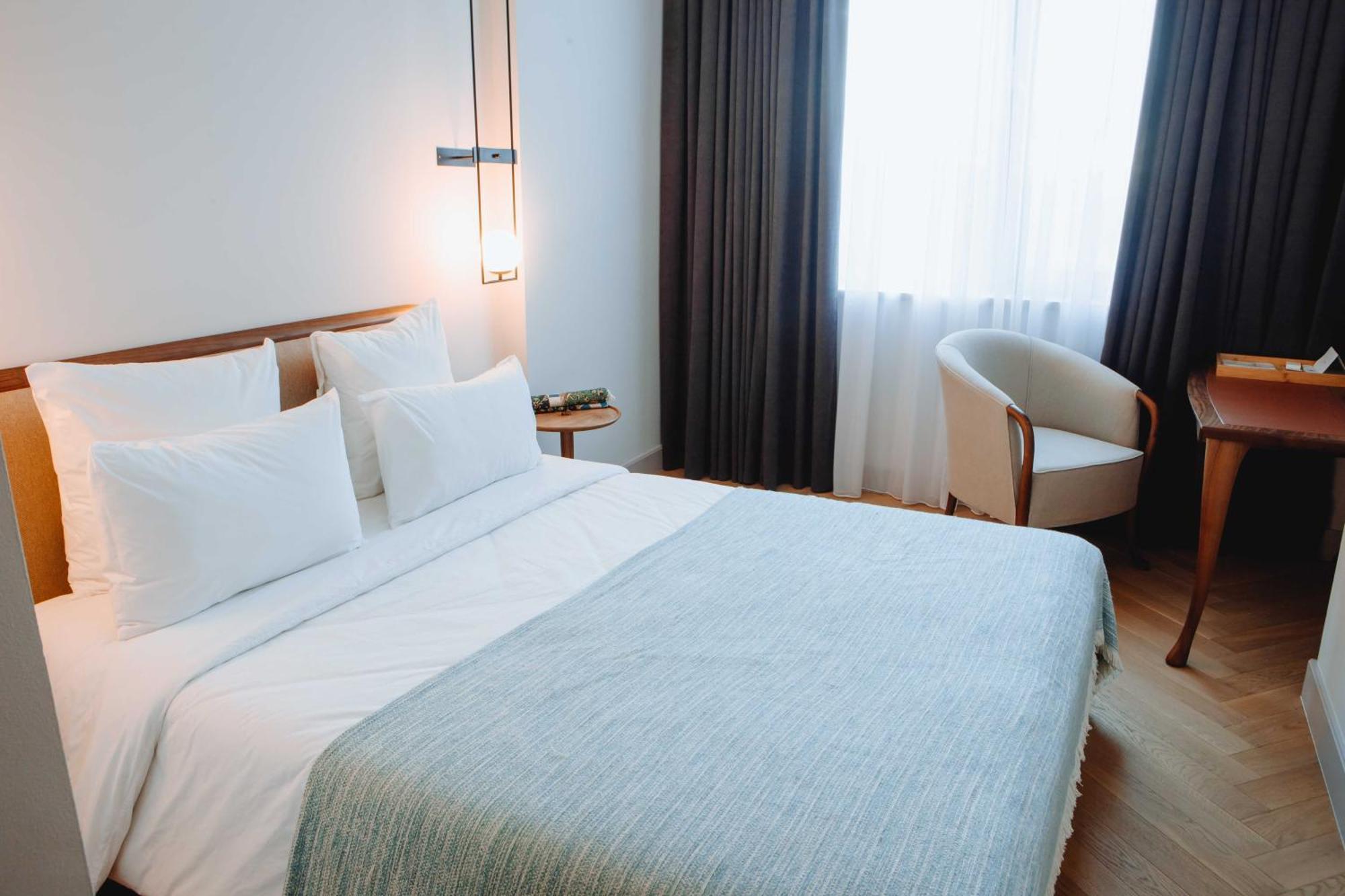 Pana Boutique Hotel Shymkent Luaran gambar