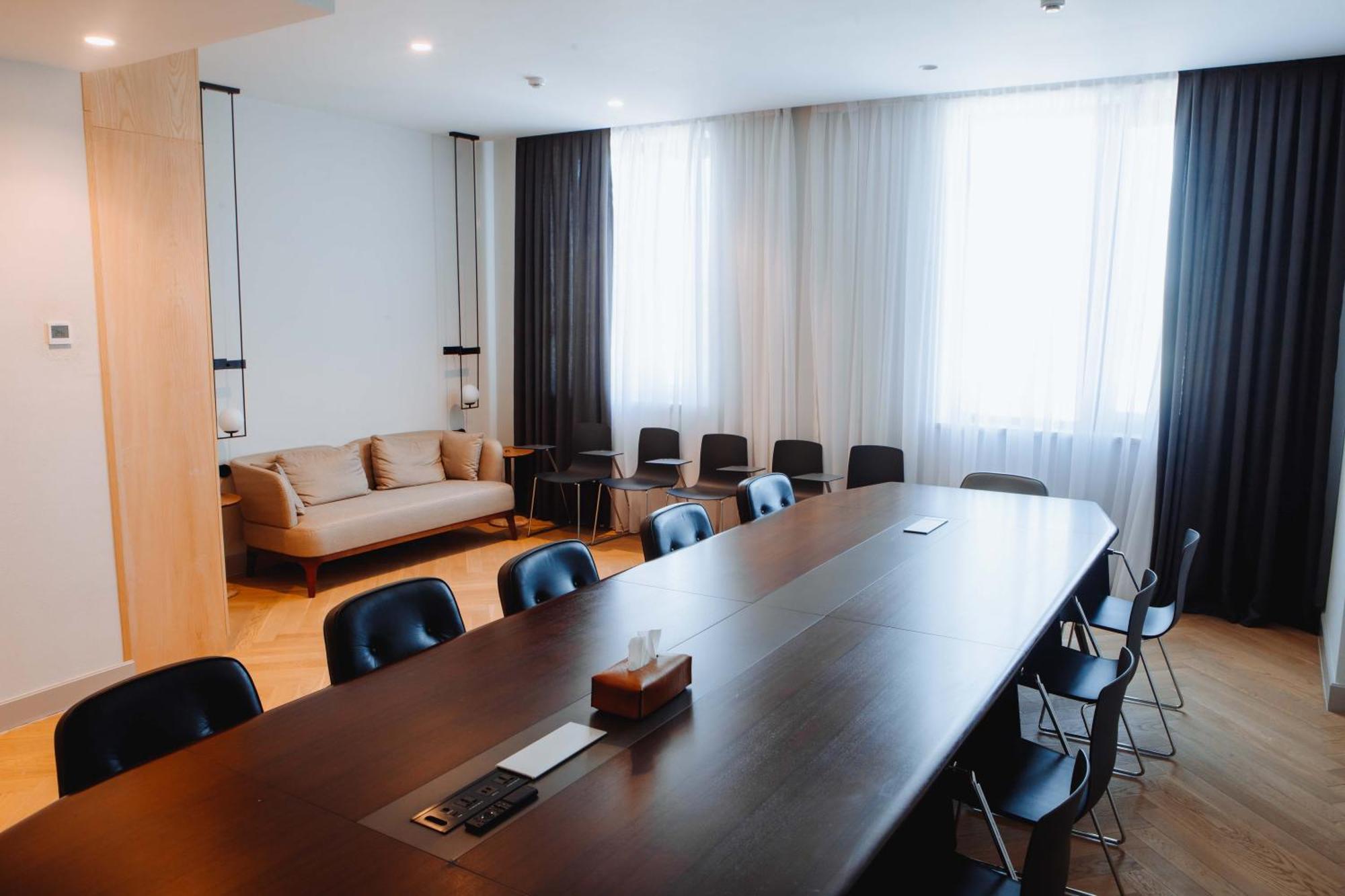 Pana Boutique Hotel Shymkent Luaran gambar