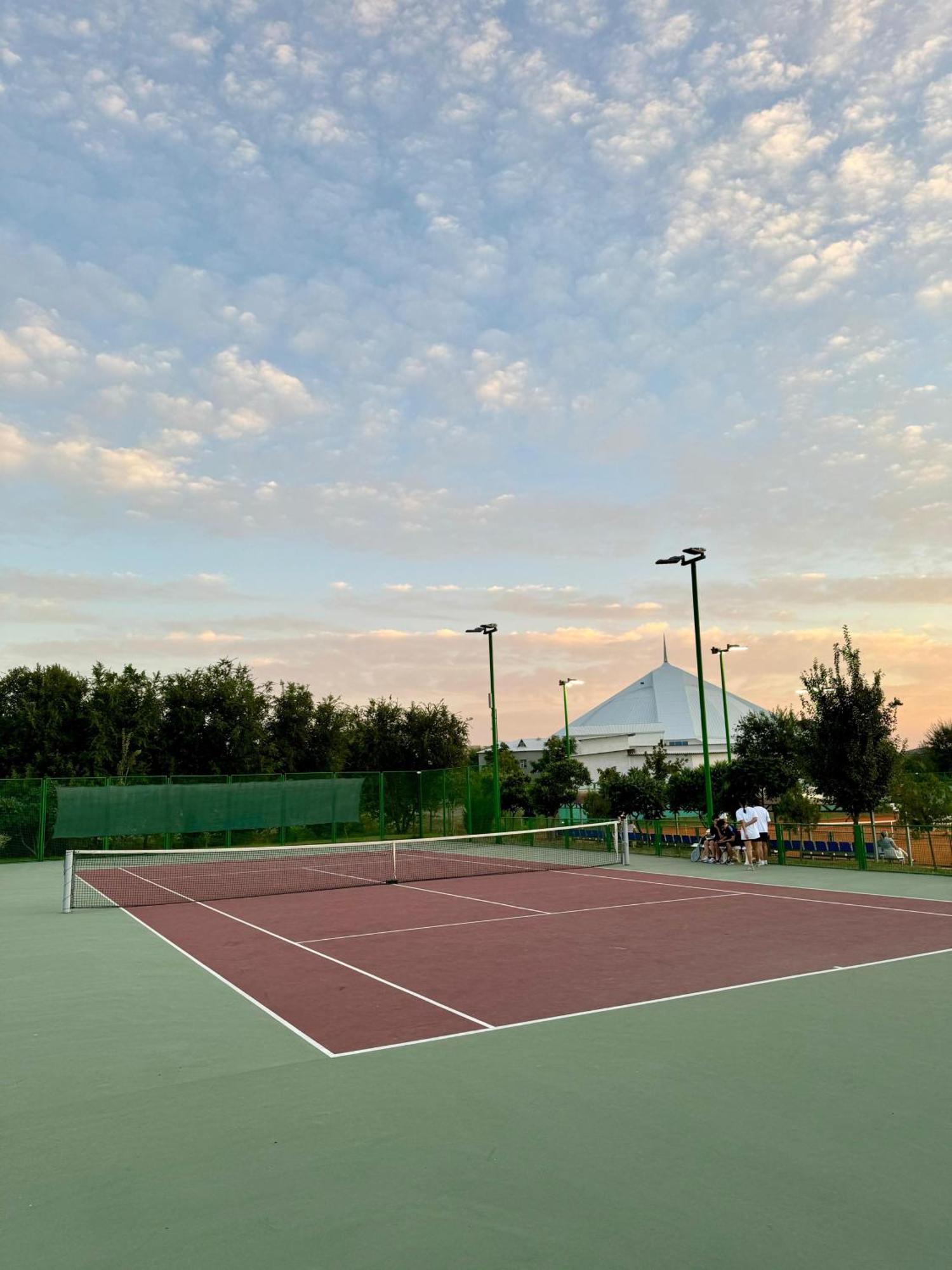 Pana Boutique Hotel Shymkent Luaran gambar